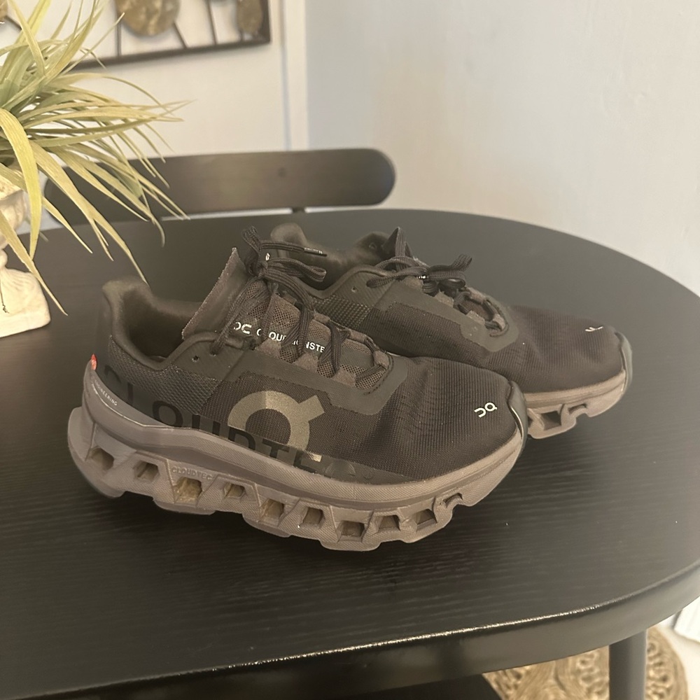 On Running Men’s Cloudnova All-Black Athletic Sneakers